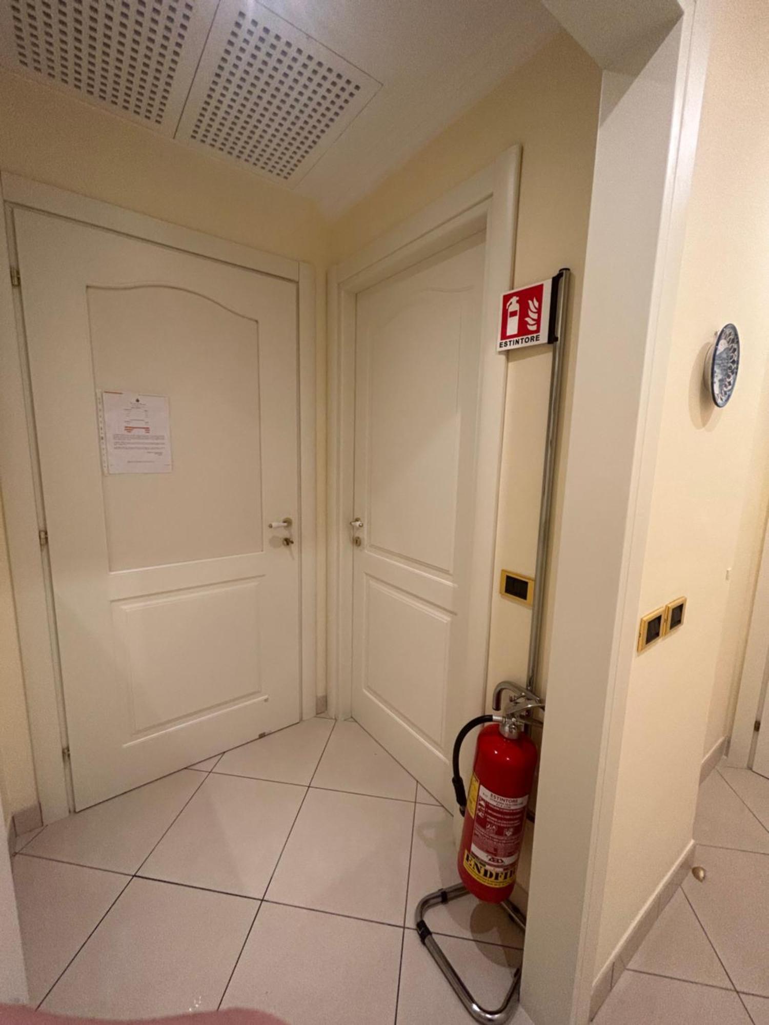 Short-Lets D33, Part Of The House Is Available For Short-Term Rentals In Sorrento Center 外观 照片
