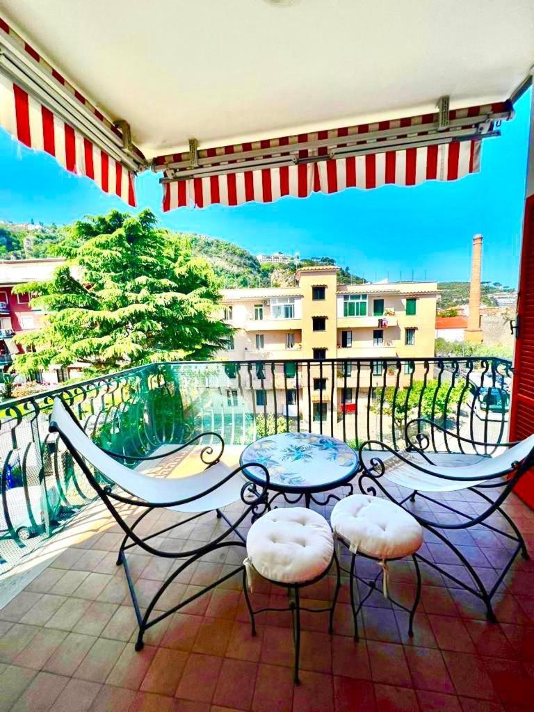 Short-Lets D33, Part Of The House Is Available For Short-Term Rentals In Sorrento Center 外观 照片